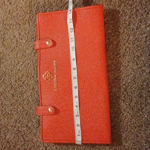 Kendra Scott Red Pebble Leather Jewelry Travel Case - Picture 16 of 16